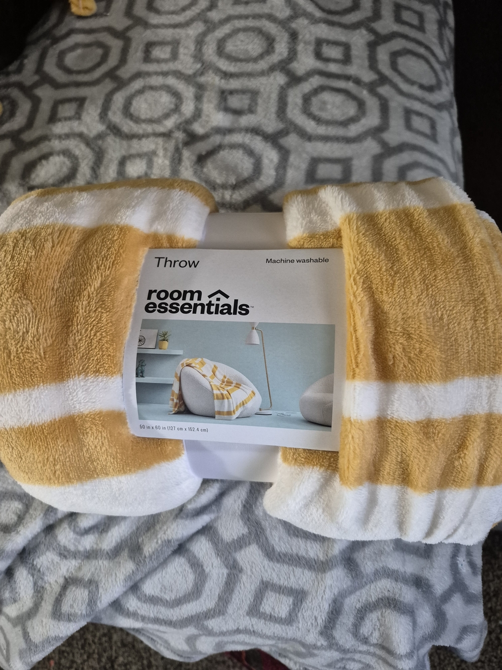 Room Essentials Yellow & White Striped Throw